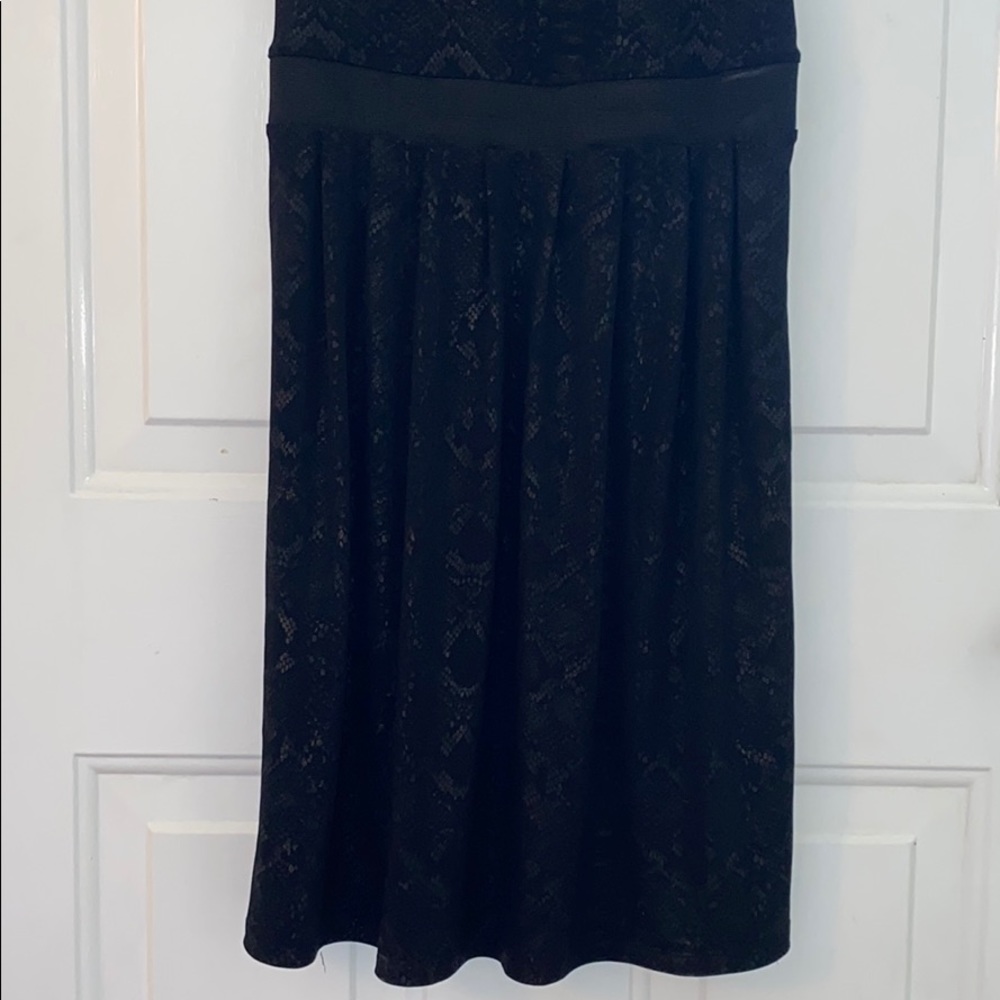 Express Dress - Picture 3 of 5